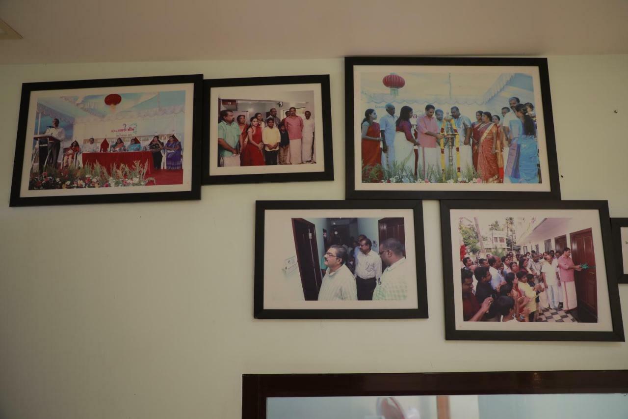 Pavithram Residency Bed & Breakfast Kollam Bagian luar foto