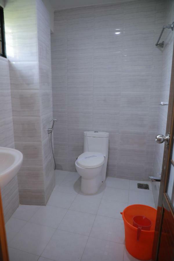 Pavithram Residency Bed & Breakfast Kollam Bagian luar foto